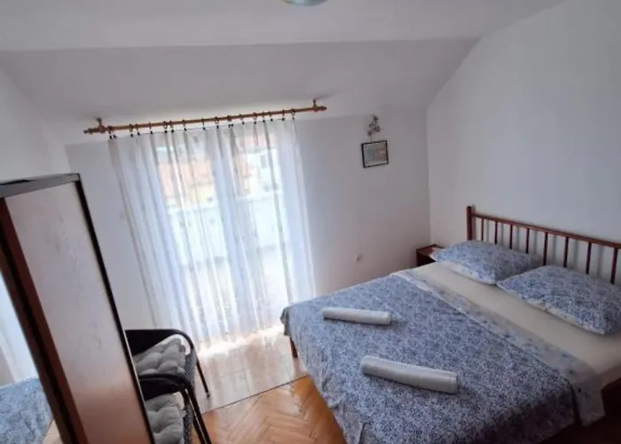 Esto - One Bedroom With Terrace 1 *